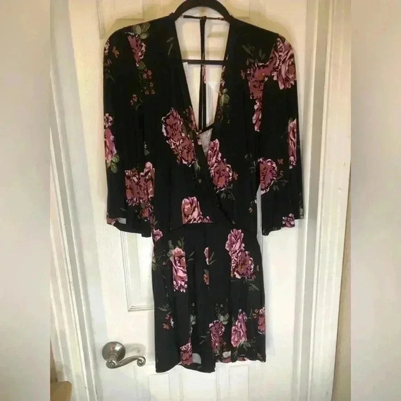 Floral VENUS Lascana romper size 36 - Picture 2 of 15
